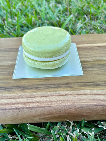 Pistachio Mousse Macaron